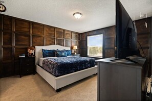 5 bedrooms, iron/ironing board, WiFi, bed sheets