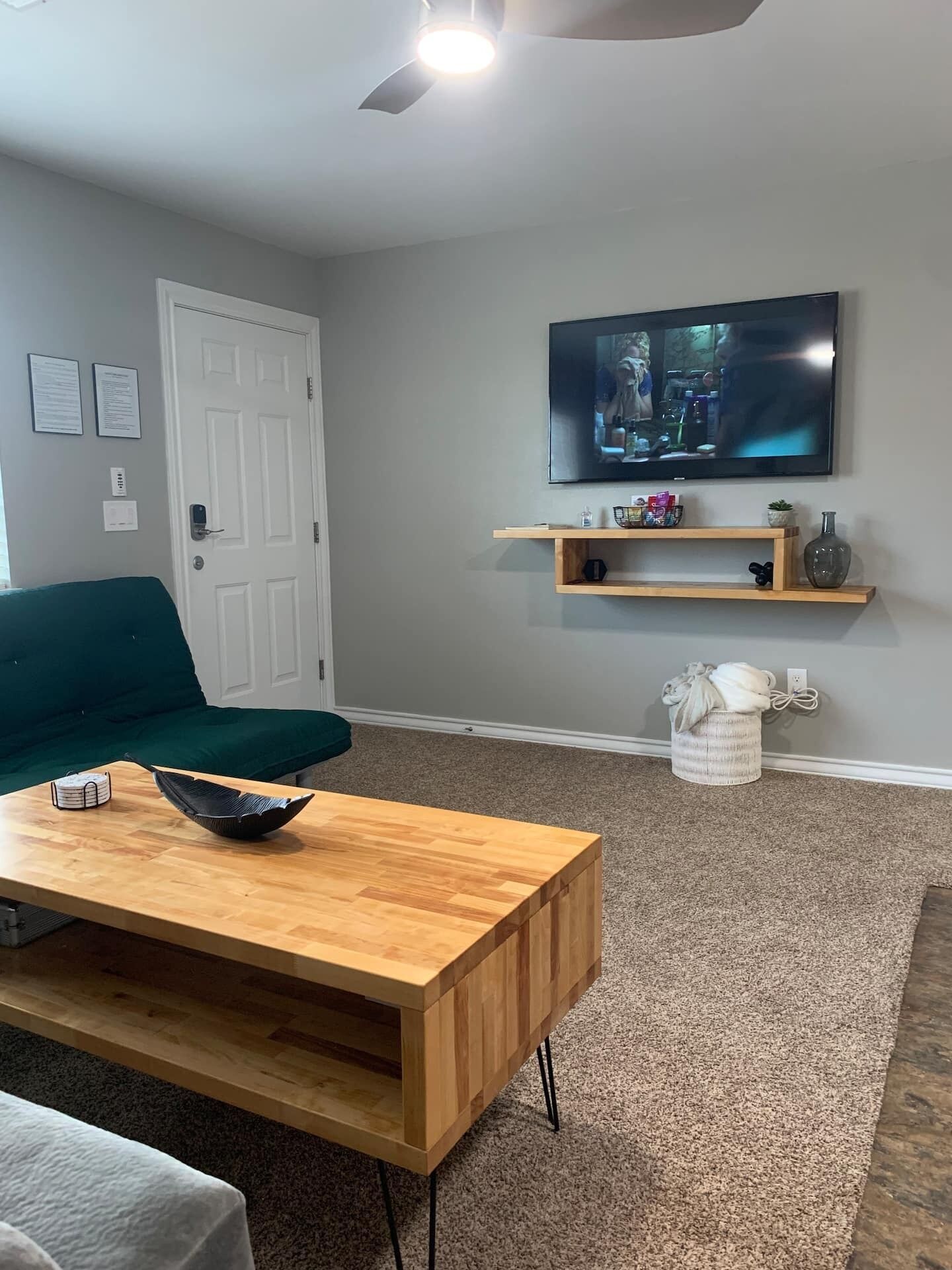 Älytelevisio, kirjoja