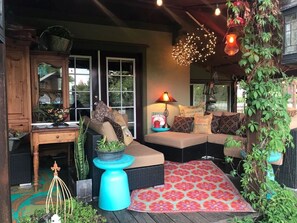 Property grounds - Mayors Manor on Main (Darby)