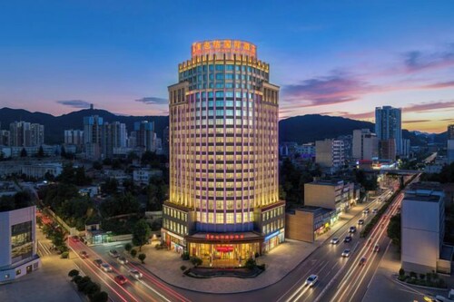 Vienna International Hotel (Xishui Xiwangcheng Times Plaza)