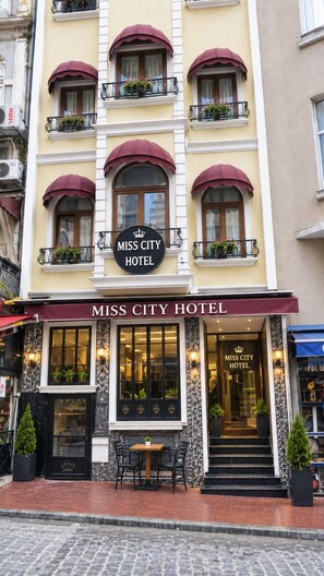 Unclassified image, 5 of 37, button - Miss City Hotel Taksim (Istanbul)