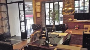 Reception - Miss City Hotel Taksim (Istanbul)
