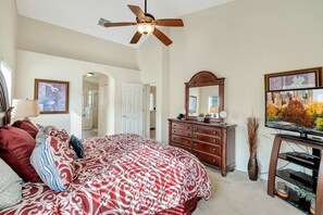 4 bedrooms, iron/ironing board, WiFi, bed sheets
