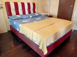 Room, Private Bathroom | Bed sheets