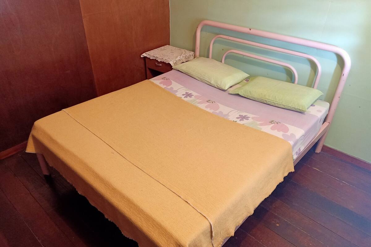 Room, Shared Bathroom