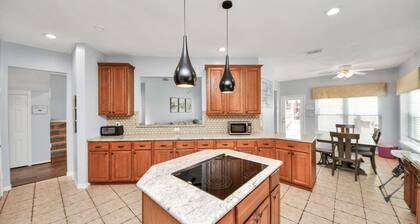 Spacious 7BR Oasis w/ Pool, Spa & Game Room