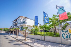 Bagian depan properti