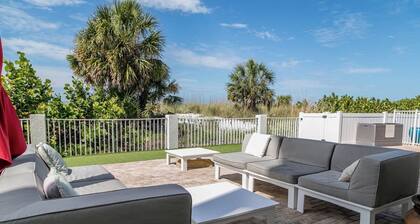 Beachfront Beauty at Sunset Vistas
