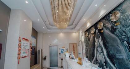 Zheng'an Manfei Hotel (Guitar Culture Squaie Branch)