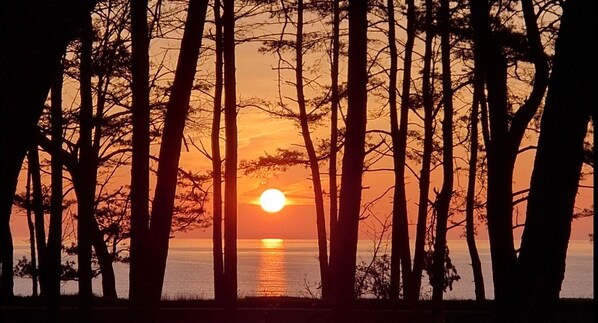 Talo, oma kylpyhuone, merinäköala | Näkymä parvekkeelta