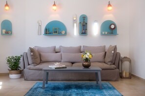 Traditional Villa | Living area