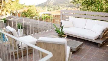 Deluxe Double Room, Sea View | Exterior