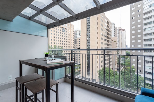 Studio Standard | Quang cảnh từ phòng