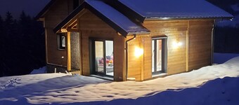 Chalet "DIANA",  au pied des pistes de ski. Animaux de compagnie acceptés
