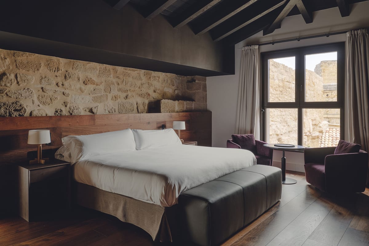 Suite studio Junior, 1 trÚs grand lit, non-fumeur, vue sur le vignoble | Literie de qualité, couette en duvet