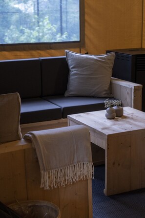 50-Zoll-Smart-TV mit Digitalempfang, Netflix, Streaming-Dienste