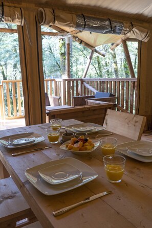 Dining room - Casa del Roble Avandaro (Valle de Bravo)