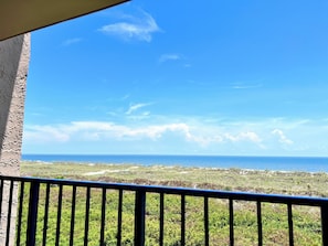 Condo (3 Bedrooms) | Servicio de la propiedad