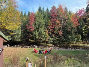 Property grounds - Vermont cabin on a brook close to White Mountains VAST (Maidstone)