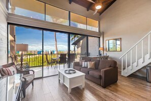 Smart TV, lettore DVD, libri, videoteca