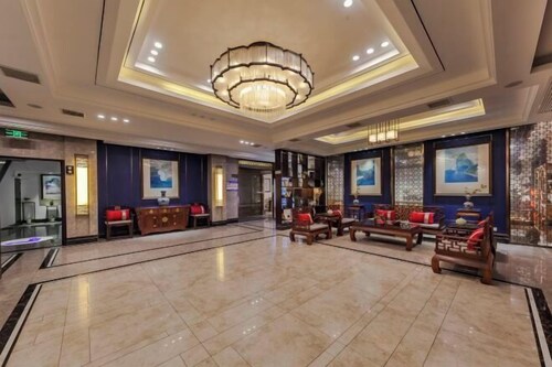 Yijiangnan Selected Hotel