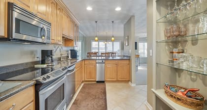 Escape to Your “Virginia Beach Retreat”