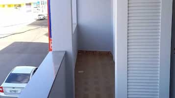 Standard Double Room | Free WiFi, bed sheets