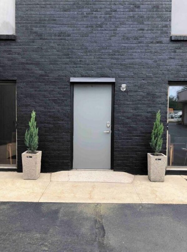 Exterior - Modern and Private Queen Suite near Downtown (Muskegon)