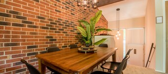 Hidden Gem with Pool View!