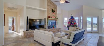 16+ , A Spa and Second unit for more Additional Accommodation