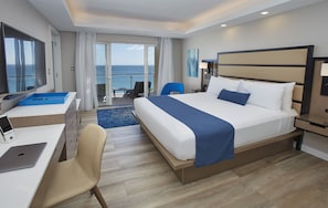 Suite Premium, 1 cama King size y sofá cama | Caja de seguridad en la habitación y escritorio