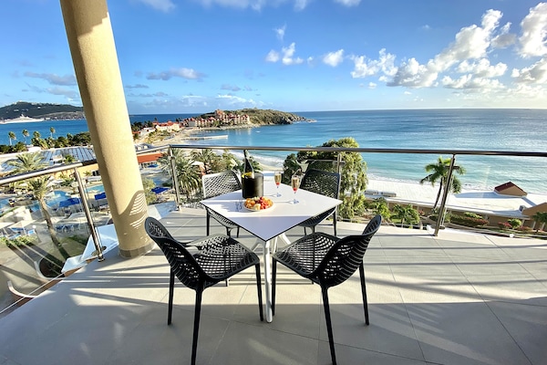 Premium suite, 1 kingsize bed met slaapbank | Terras