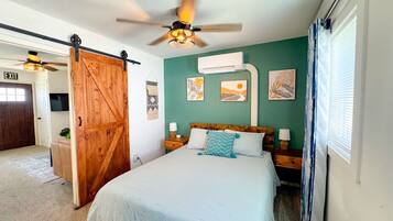 1 bedroom, desk, iron/ironing board, free WiFi