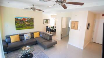 Smart TV, offices
