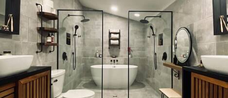 Bathtub, hair dryer