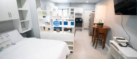 1 bedroom, desk, iron/ironing board, free WiFi