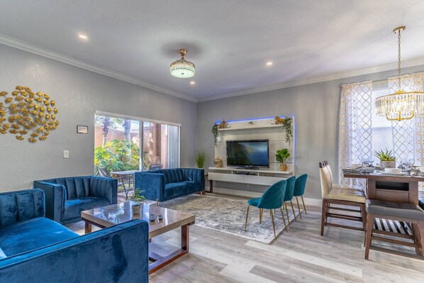 Exterior - 243 Regal Palms (Davenport)