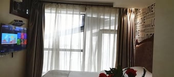 Yi Xiu Hotel