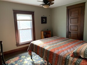 3 chambres, bureau, fer et planche à repasser, Wi-Fi gratuit