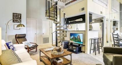 Cozy and Quaint Condo water view