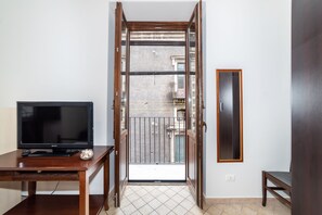 1 camera, ferro/asse da stiro, Wi-Fi gratuito, lenzuola