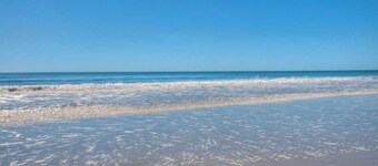 Family Friendly Condo in Oceanfront Building