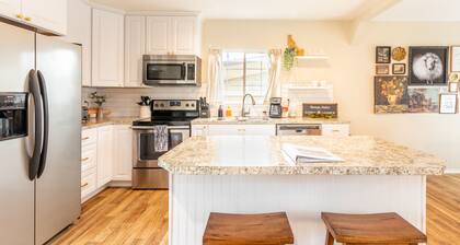 Kid-Friendly 2 Bedroom close to Idaho Center & NNU