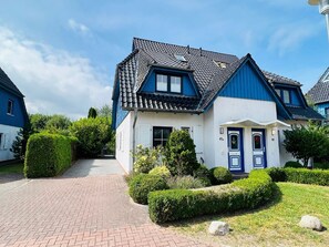Exterior - Kavelweg 41a "Haus Greta" - comfortable and high-quality furnished apartments (Zingst)