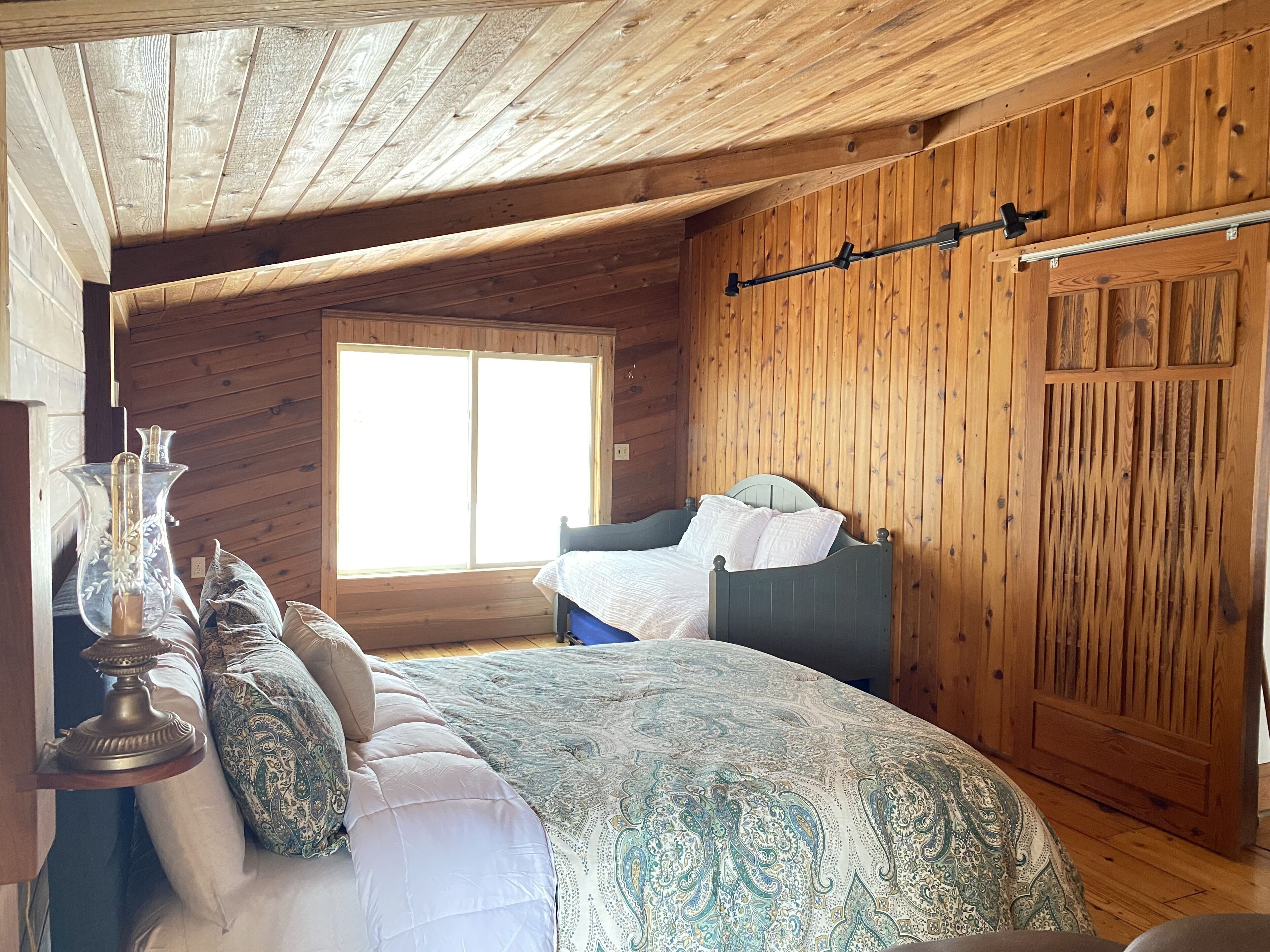 5 sovrum, strykjärn/strykbräda, resesäng och gratis wi-fi