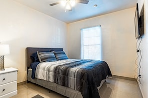 3 bedrooms, WiFi
