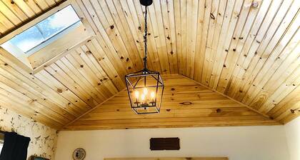 Charming 120-year-old farmhouse by the creek