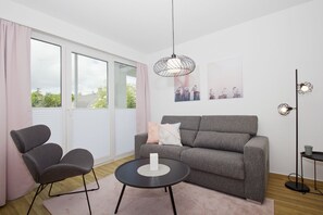 Fernseher, Stereoanlage