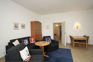 Unclassified image, 5 of 20, button