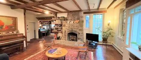 Smart TV, DVD player, books, video library